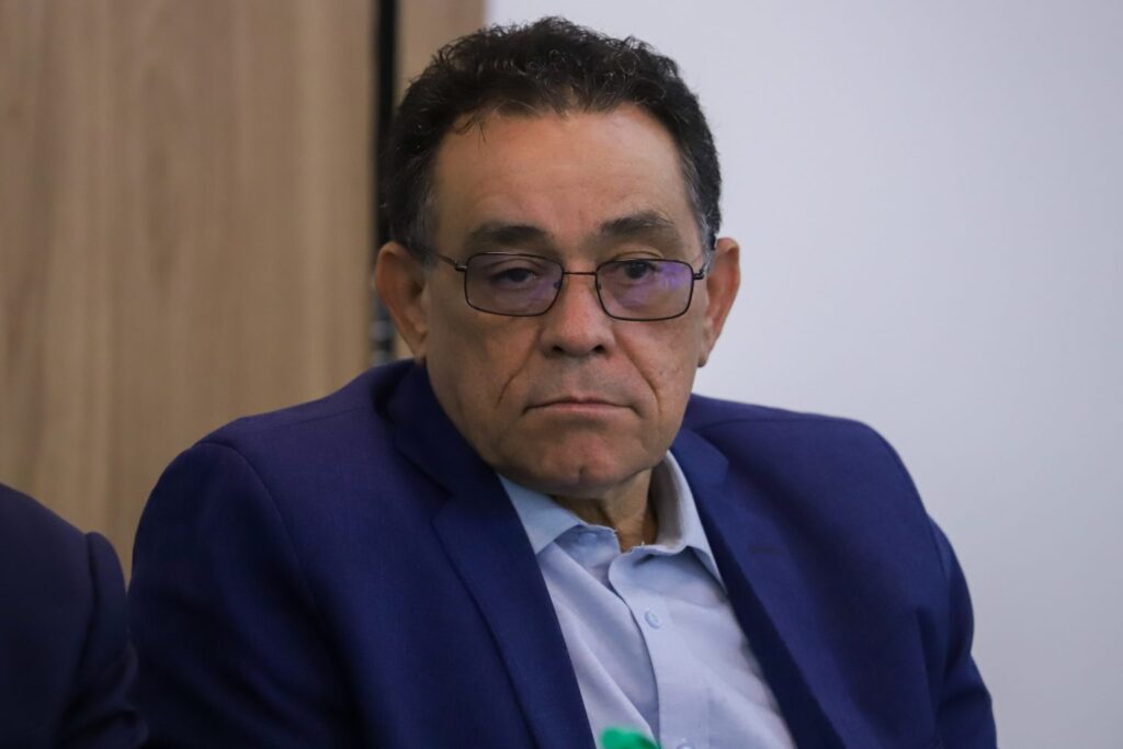 O superintendente do SENAR Rondônia, Elmerson Lira, participou nesta quarta-feira (11) do Encontro dos Superintendentes do Senar, realizado na sede do Sistema CNA/Senar, em Brasília. O evento reuniu lideranças de todo o país para alinhar estratégias de atuação, fortalecendo a presença do SENAR em âmbito nacional.