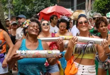 Carnaval de rua do Rio esperar receber 6 milhões de foliões São 482 blocos pré-cadastrados, já com autorização, só dependendo de cumprir as exigências dos órgãos para saírem nos seus desfiles