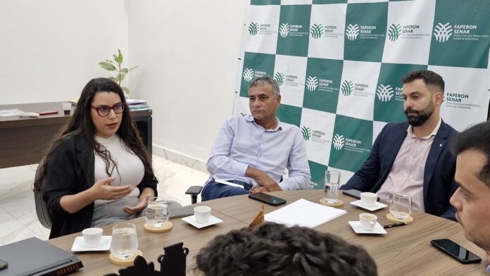 A reunião foi conduzida pelo presidente da FAPERON, Hélio Dias