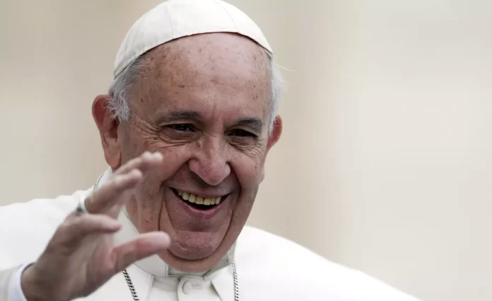 Com pesar, Vaticano anuncia a morte do Papa Francisco