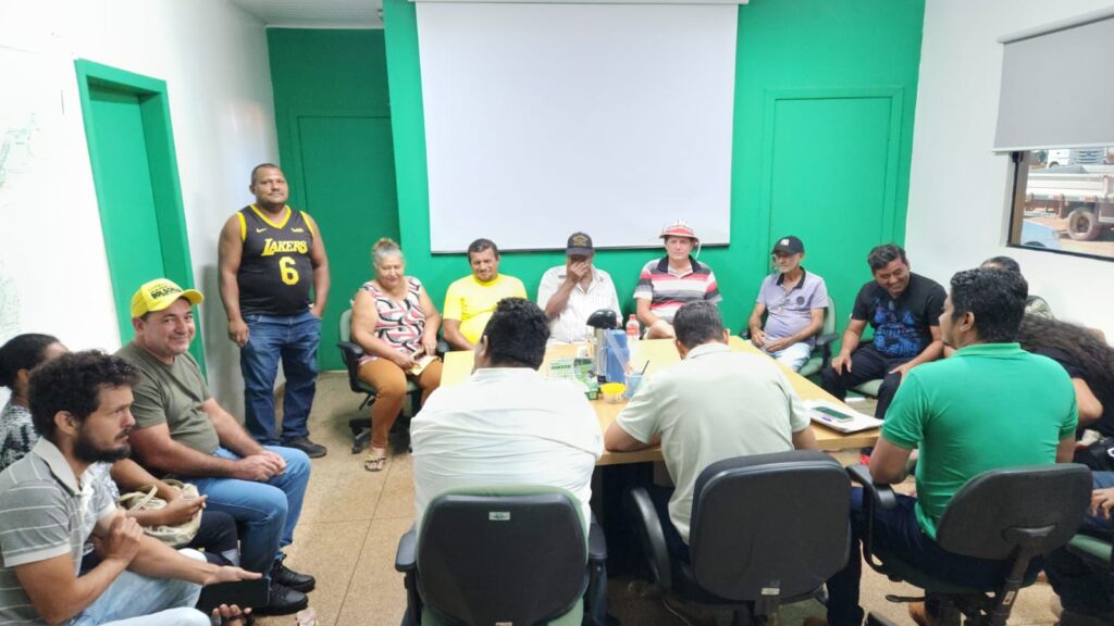 Comunidade da Estrada dos Periquitos Tem Suas Demandas Encaminhadas Para Análise Técnica
