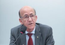 COMISSÃO APROVA PROJETO QUE ISENTA PESSOAS COM MAIS DE 75 ANOS DO PAGAMENTO DE IMPOSTO DE RENDA E PREVIDÊNCIA