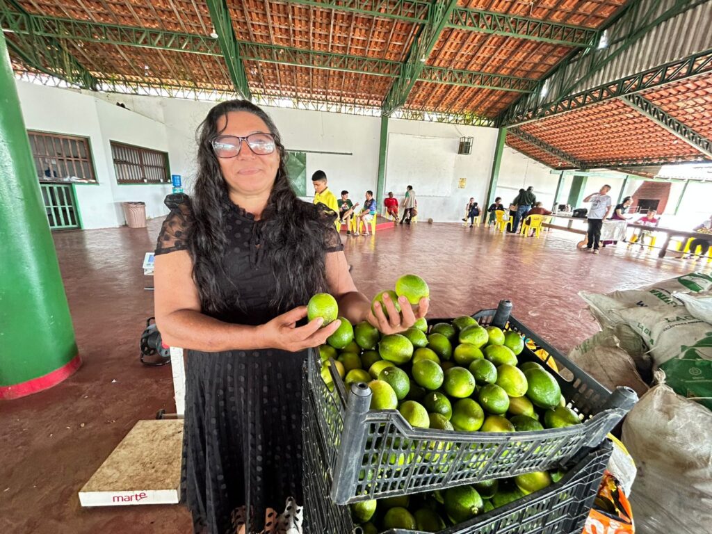 Antônia Selma, Ramal São Domingos: limões que viram renda e alimento pelo PAA