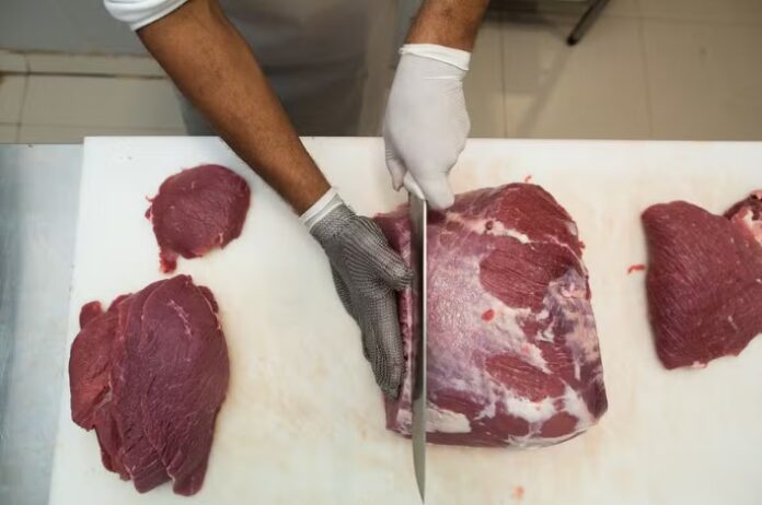 Exportações brasileiras de carne bovina estão estimadas em cerca de 3 milhões de toneladas em 2026 — Foto: Wenderson Araújo/CNA