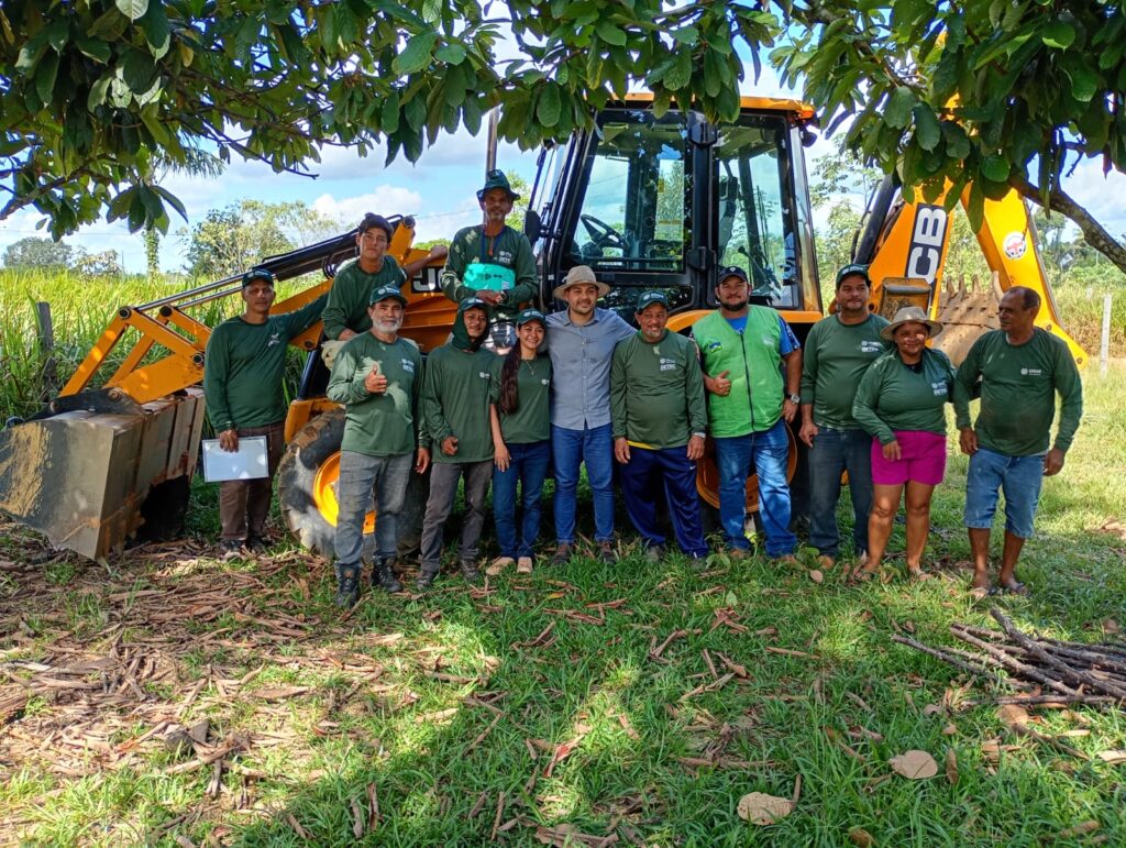 secretário da Semagric, Douglas Bener, investir na agricultura familiar significa investir diretamente na qualidade de vida da população