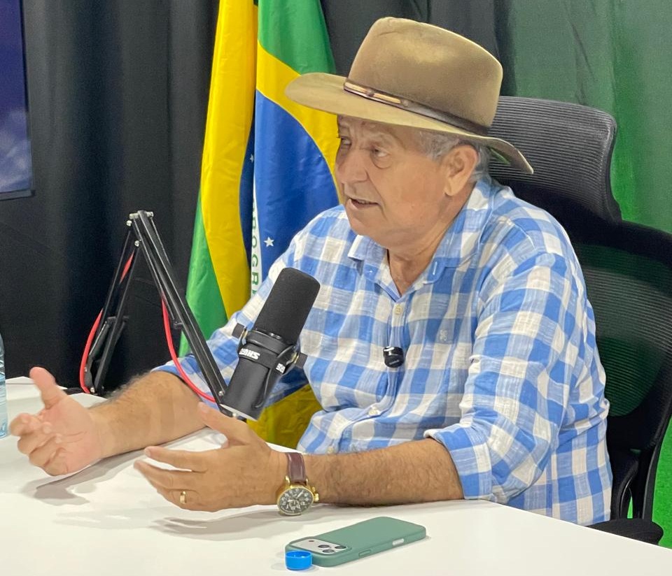 Carlos Magno declarou que sua formação como técnico agrícola influenciou sua atuação política
