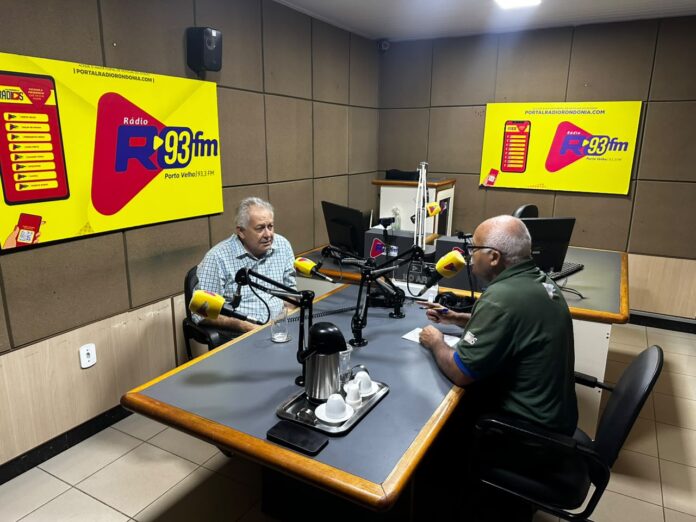 Carlos Magno afirmou que o produtor rural enfrenta diariamente dificuldades para manter a atividade no campo